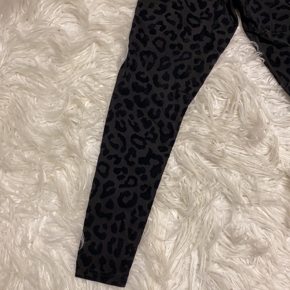 Balance Athletica Leggings - Picture 3 of 11